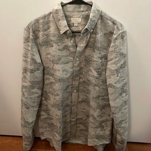 Club Monaco slim fit medium